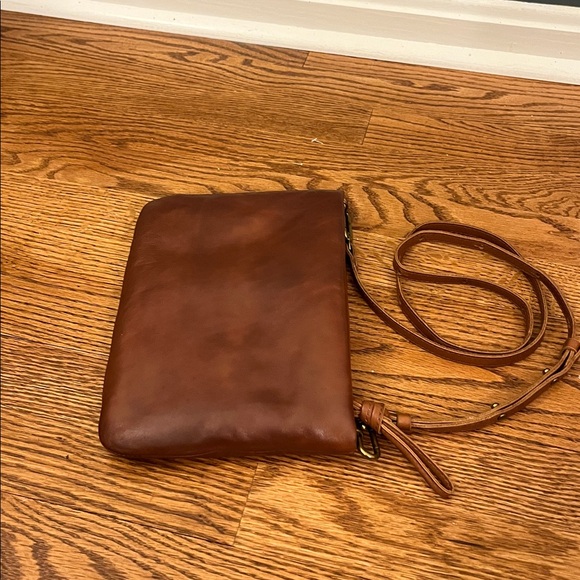 Madewell Puffer Crossbody - Picture 6 of 8